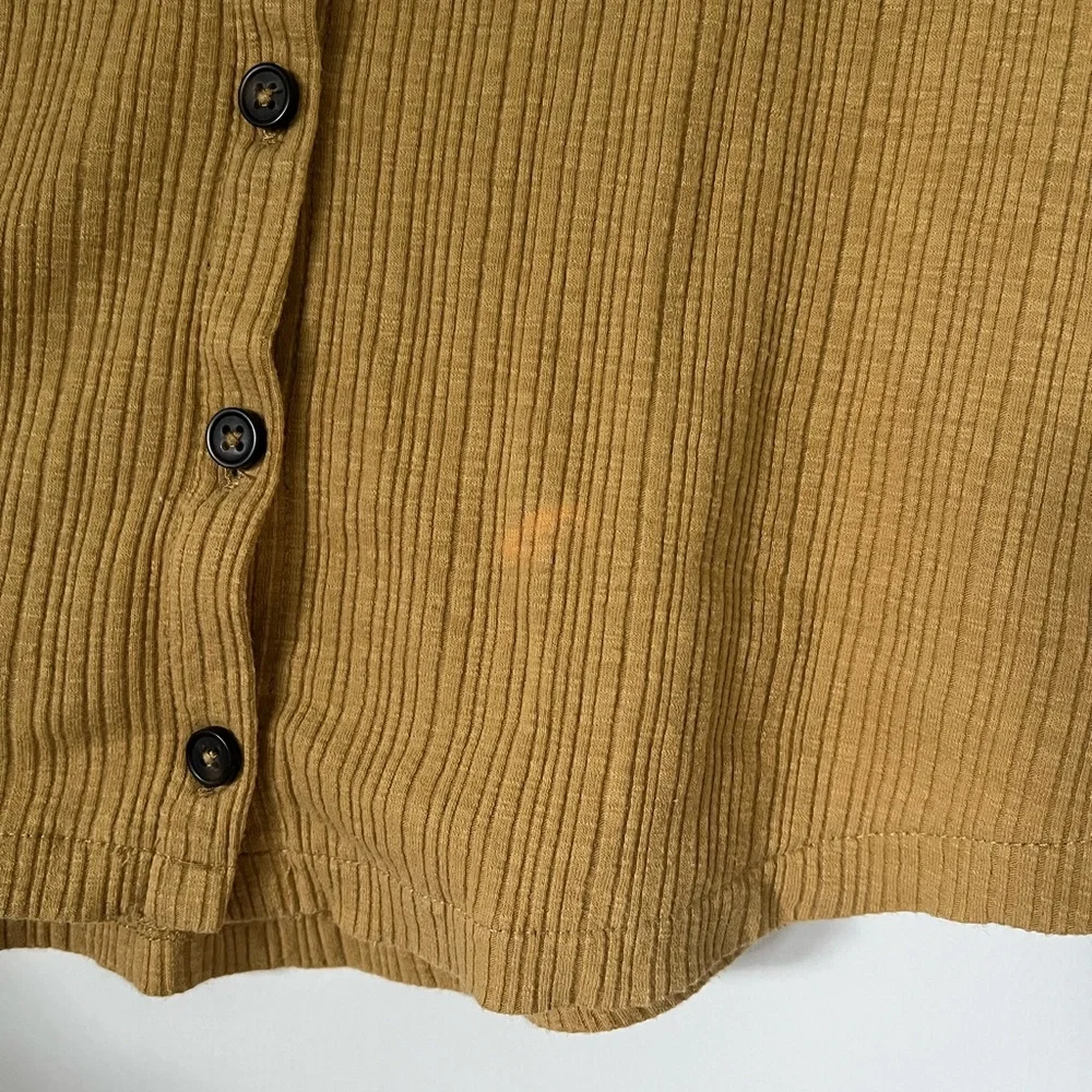 Madewell Mustard Button-Down Shirt - Picture 4 of 9